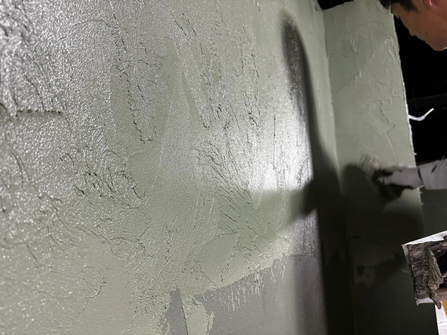 夏のクール外壁塗装特集＆求人情報