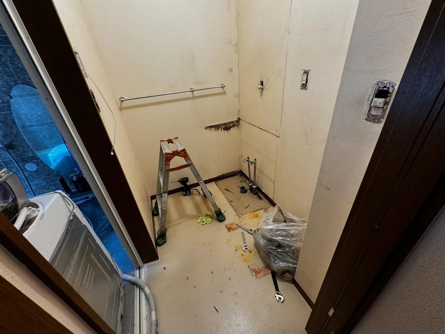 夏本番!外壁リフレッシュ特別価格&求人情報 🏡